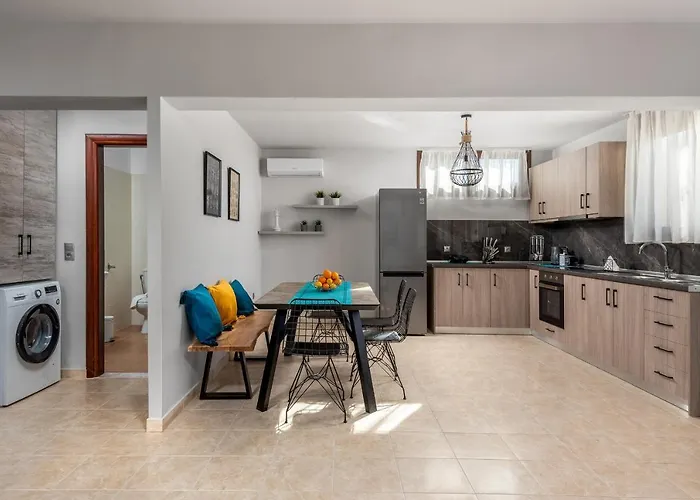 Mayas House Greece Rhodes Дом отдыха Кремасти